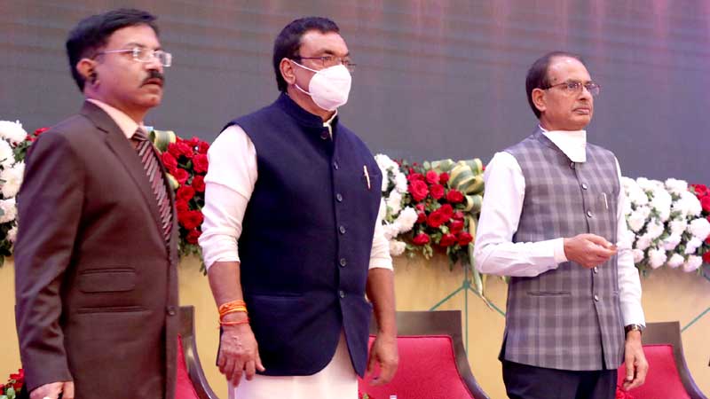 आर्थिक सशक्तिकरण के लिये महिलाओं को देंगे नई जिम्मेदारियाँ