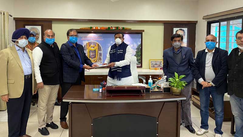नगरीय विकास मंत्री श्री सिंह से मिले क्रेडाई के पदाधिकारी