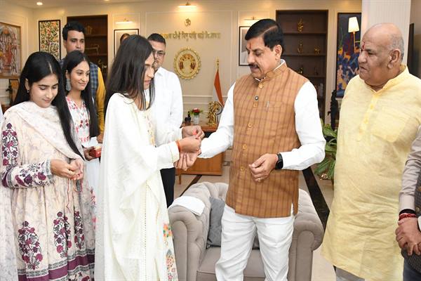 Large number of Rakhis Reached to Chief Minister’s Residence