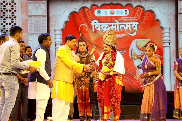 भगवान शिव दुर्गा नाटिका की अद्भुत प्रस्तुति से महाशिवरात्रि का हुआ शुभारंभ : मुख्यमंत्री डॉ. यादव