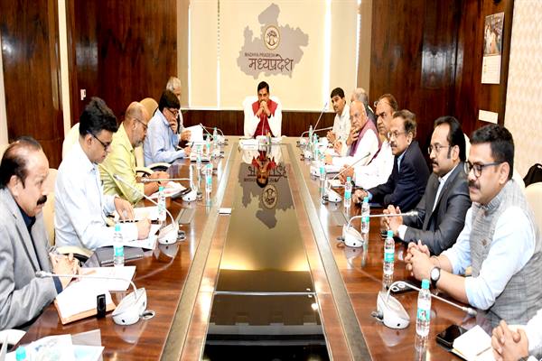 म.प्र. की देश में केन्द्रीय स्थिति का लाभ उठाएं निवेशक, हितों का ध्यान रखेगी सरकार: मुख्यमंत्री डॉ. यादव