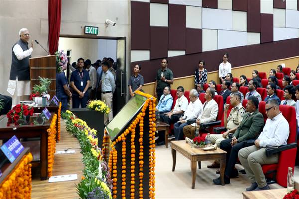 It is the duty of Public Prosecutor to present just arguments with dedication and patience: Governor Shri Patel