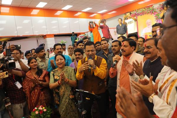 भगवान श्रीकृष्ण ने धर्म के मार्ग पर चलने का दिया संदेश: मुख्यमंत्री डॉ. यादव
