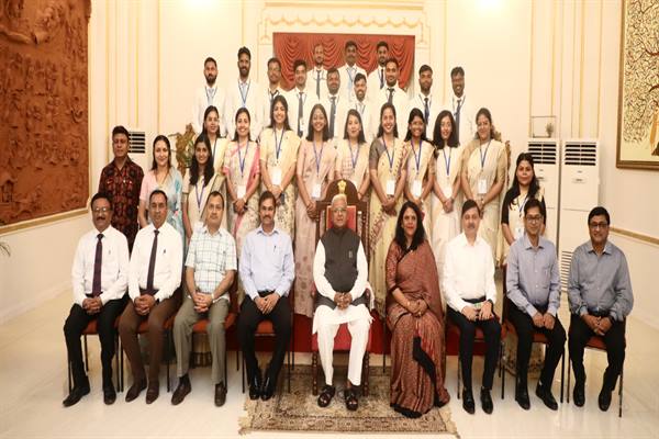 Public service with alturism is true identity of public servant : Governor Shri Patel