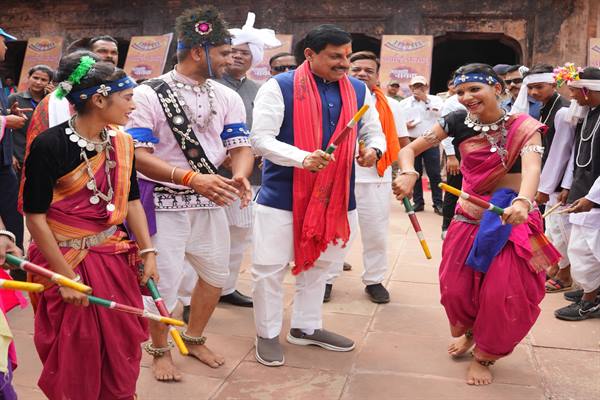 Memorials of Hriday Shah’s Moti Mahal, Rani Mahal, and those of Shankar Shah, Raghunath Shah, and Rani Durgavati to be Developed: CM Dr. Yadav