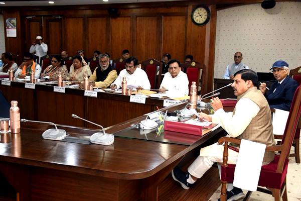 Approval to Increase Mukhyamantri Laadli Behna Yojana Amount to Rs 1500