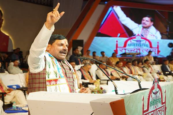 प्रधानमंत्री श्री मोदी के नेतृत्व में मध्यप्रदेश और छत्तीसगढ़ सांझी संस्कृति को सहेजते हुए विकास के पथ पर अग्रसर : मुख्यमंत्री डॉ. यादव