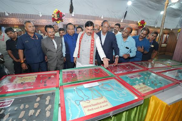 विक्रमोत्सव 2025 : आर्ष भारत प्रदर्शनी मुख्यमंत्री डॉ. यादव ने किया अवलोकन