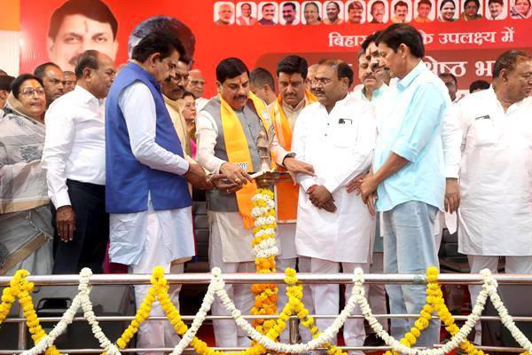 CM Dr. Yadav participated in the Bihari Samaj Sneh Milan programme organized in Indore