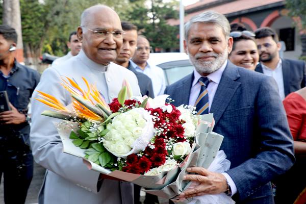 पूर्व राष्ट्रपति श्री कोविंद का राजभवन आगमन पर हुआ गरिमामय स्वागत