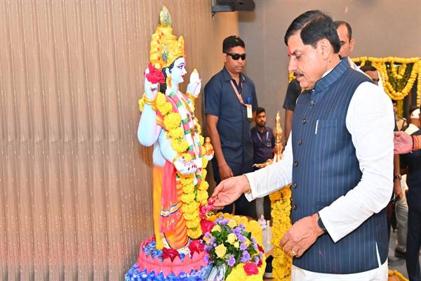 Make Cleanliness, Plantation and Water Conservation a Life Commitment: CM Dr. Yadav