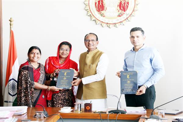 महिला स्व-सहायता समूहों द्वारा संचालित देश के पहले टोल प्लाजा मध्यप्रदेश में