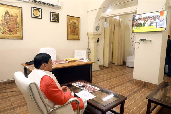 मुख्यमंत्री डॉ. यादव ने मन की बात कार्यक्रम का प्रसारण सुना