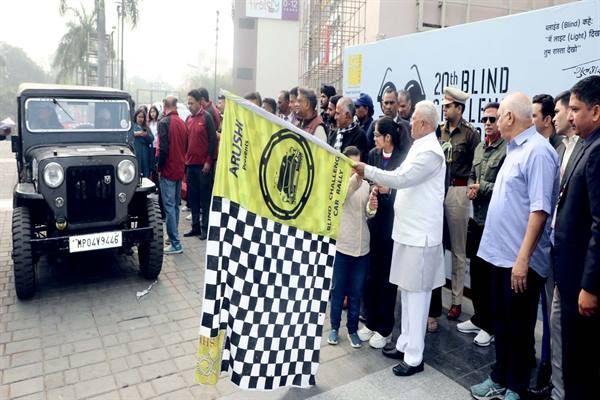 दिव्य शक्तियां पहुंचाएंगी मंज़िल तक : राज्यपाल श्री पटेल