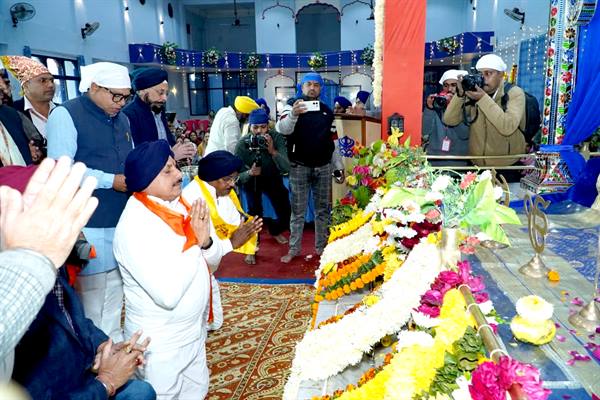 Two-day programme organised at Dudh Talai Gurudwara on the occasion of Prakash Parv of Guru Govind Singh Ji