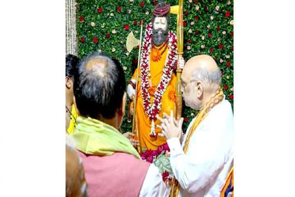 गृह मंत्री श्री अमित शाह ने भगवान श्री परशुराम जन्मस्थली, जानापाव में दर्शन और पूजन-अर्चन किया