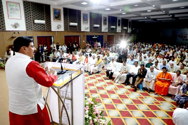 श्री शालिगराम तोमर ने विद्यार्थी परिषद के एक-एक विद्यार्थी को गढ़ने का कार्य किया : मुख्यमंत्री डॉ. यादव
