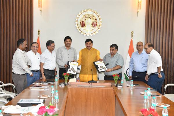 MoU for Wildlife Rehabilitation Signed in Presence of CM Dr. Yadav