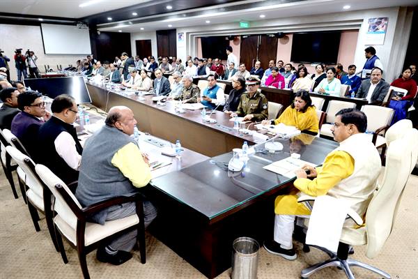 संकल्प पत्र-2023 का क्रियान्वयन मिशन मोड में किया जाए - मुख्यमंत्री डॉ. मोहन यादव