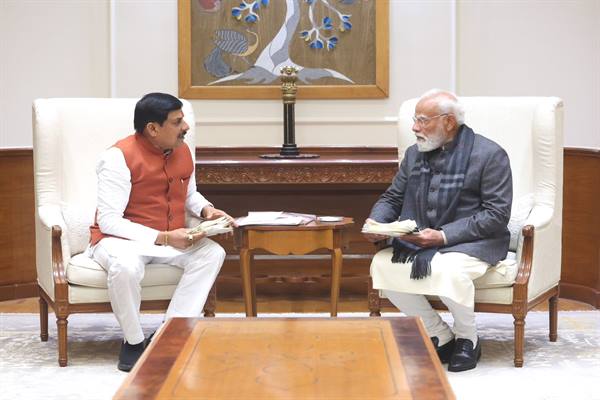  प्रधानमंत्री श्री मोदी से मुख्यमंत्री डॉ. यादव ने नई दिल्ली में की सौजन्य भेंट