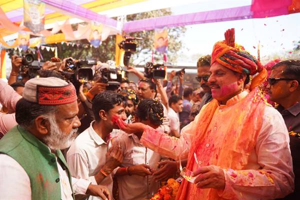  हर आंगन में सुख, शांति और समृद्धि के नए रंग बिखेरता है होली का उत्सव: मुख्यमंत्री डॉ. यादव