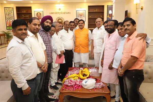 मुख्यमंत्री डॉ. यादव से विभिन्न प्रतिनिधि मंडल मिले