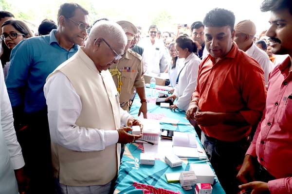 Dharti Aaba Abhiyan is a historic step for tribal empowerment: Governor Shri Patel
