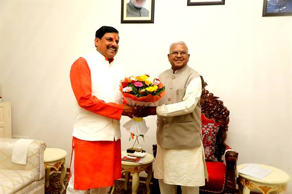 राज्यपाल श्री पटेल से मुख्यमंत्री डॉ. यादव ने की सौजन्य भेंट