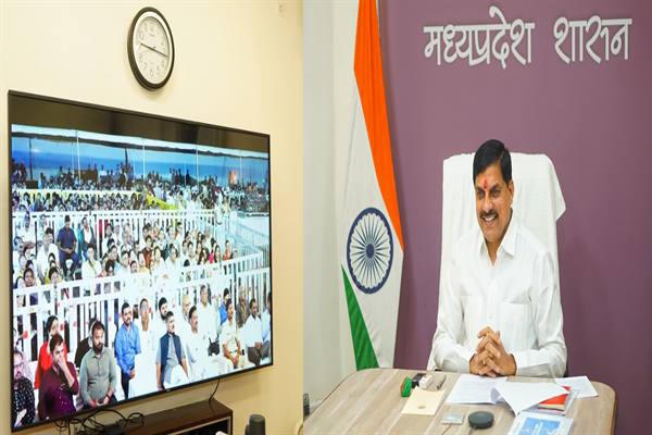 Kishore Kumar Lived His Songs, His Free-Spirited Style Was His Identity: CM Dr. Yadav