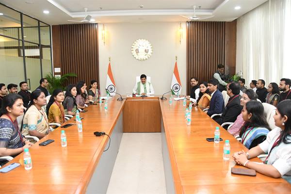 Public Servants are Key to Translating Welfare and Development into Action: CM Dr. Yadav