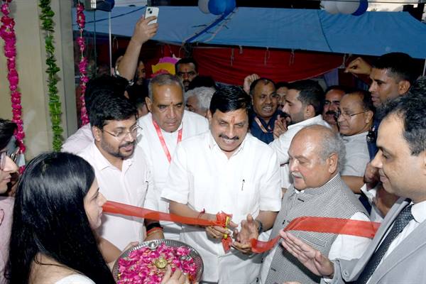 मुख्यमंत्री डॉ. यादव ने किया एसकेएस अस्पताल का शुभारंभ
