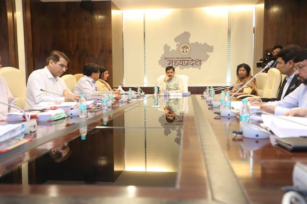 Chief Minister Dr. Yadav chairs meeting of Narmada Basin Project Company Limited