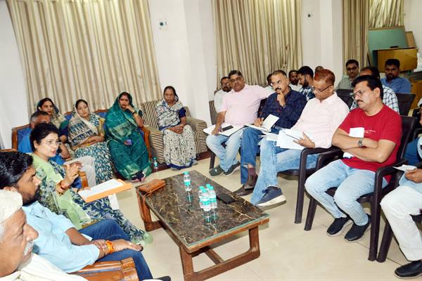 निर्माण कार्यों में गुणवत्ता से समझौता नहीं