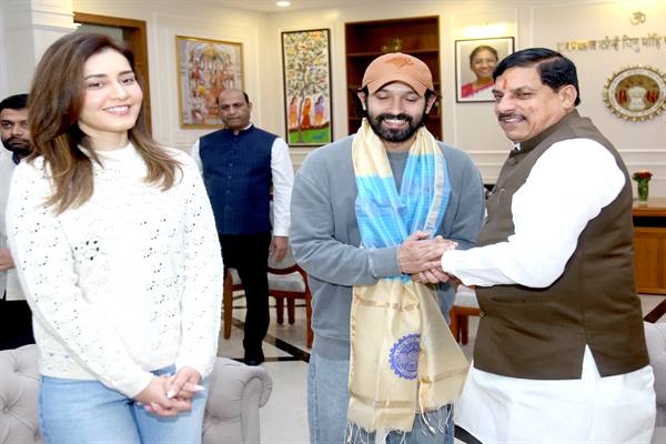 CM Dr. Yadav called on by the actors of the film "The Sabarmati Report"