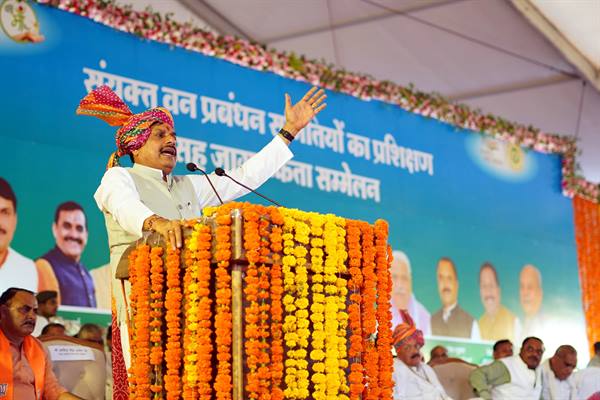 प्रधानमंत्री श्री मोदी के नेतृत्व में वन क्षेत्र विकास के लिए सरकार प्रतिबद्ध: मुख्यमंत्री डॉ. यादव