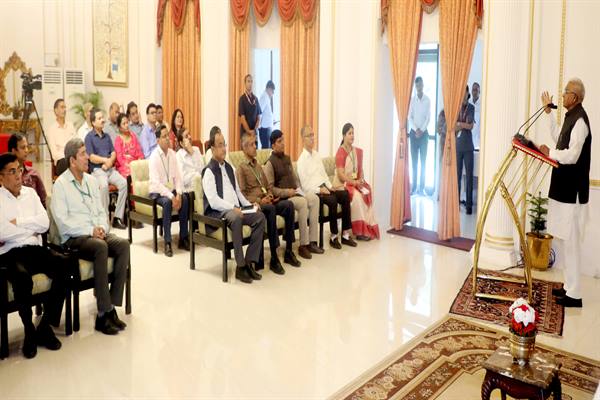 Help the Poor and Deprived with Your Experience and Efforts : Governor Shri Patel