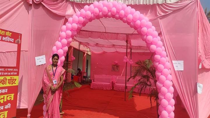 Manesh sahu मनेश साहू "मेरा बूथ सबसे सुंदर" प्रतियोगिता के विजेताओं को प्रशस्ति पत्र वितरण कार्यक्रम का आयोजन आज