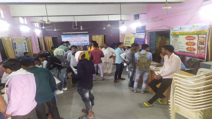 मनेश साहू manesh sahu जिले की जनपद पंचायत पांढुर्णा में रोजगार मेला संपन्न