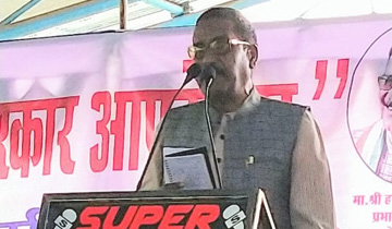 कुटीर एवं ग्रामोद्योग, नवीन एवं नवकरणीय ऊर्जा मंत्री श्री हर्ष यादव ने प्रभार रायसेन जिले के उदयपुरा में "अपकी सरकार आपके द्वार" कार्यक्रम में लोगों को योजनाओं की जानकारी दी।